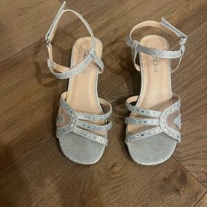 Soda Silver Glitter Kids Dress Shoes
